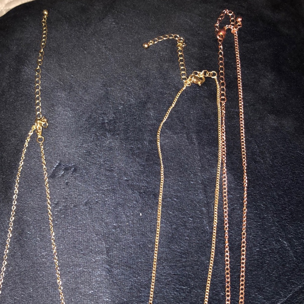 Layering necklaces - Picture 4 of 4
